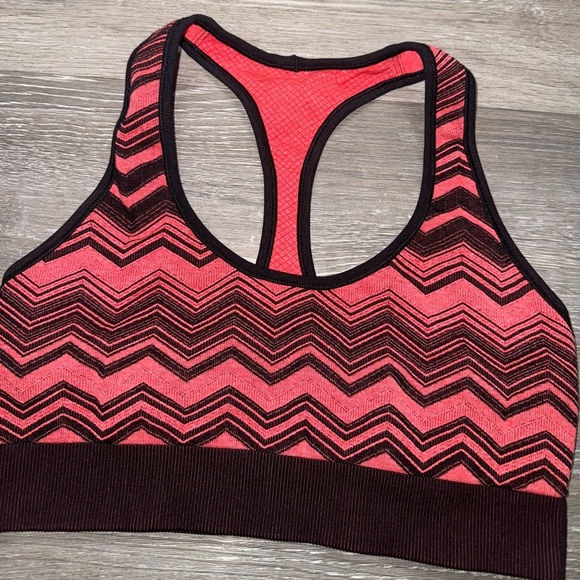 Lululemon Ebb & Flow Racerback Bra Reversible size 6 - Picture 7 of 13